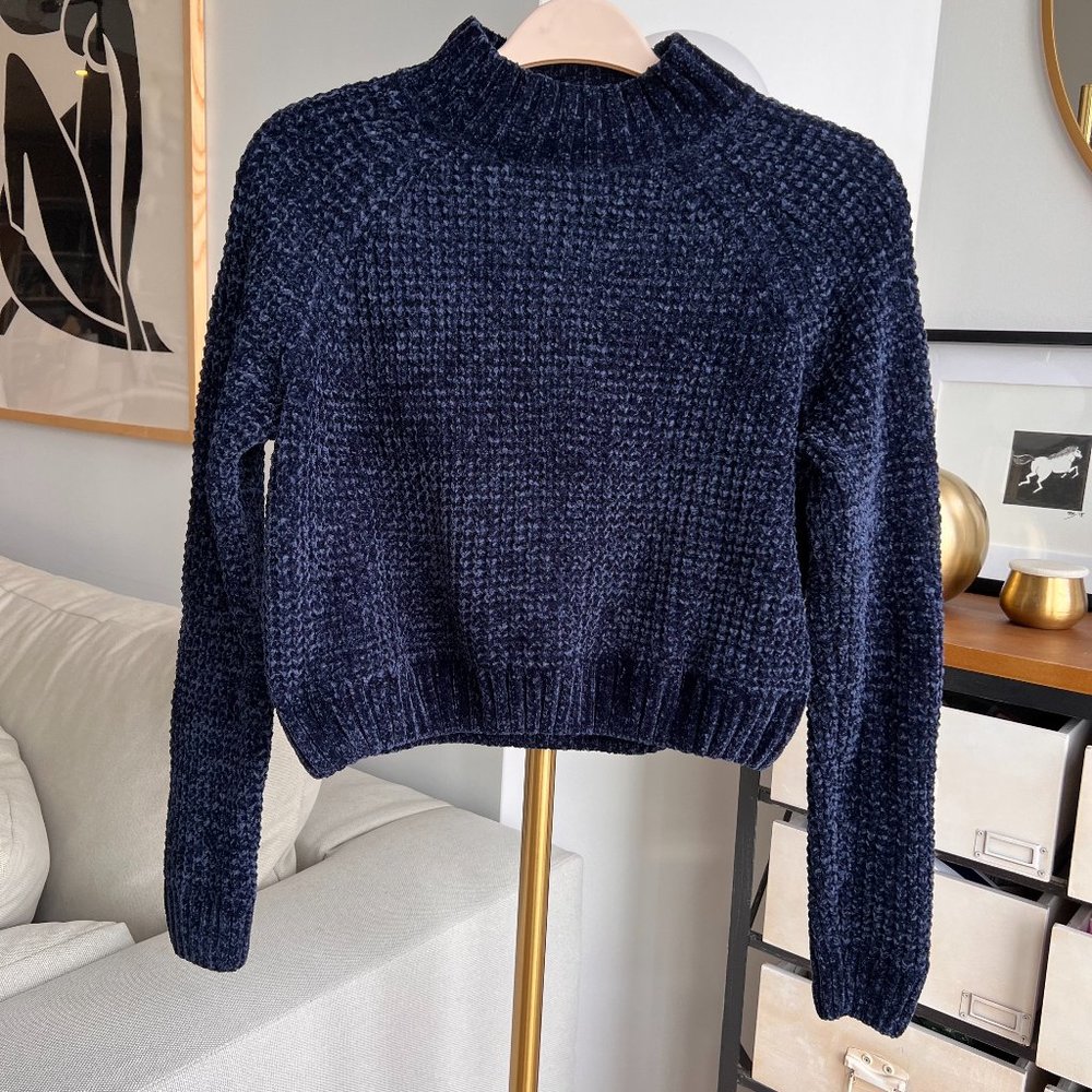H&M knit navy mock neck sweater / NEW WITH TAGS!